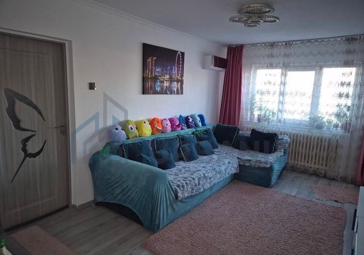 Apartament 3 camere etaj 4 de vânzare – Podu Roș, Aleea Rozelor, - Poză 2