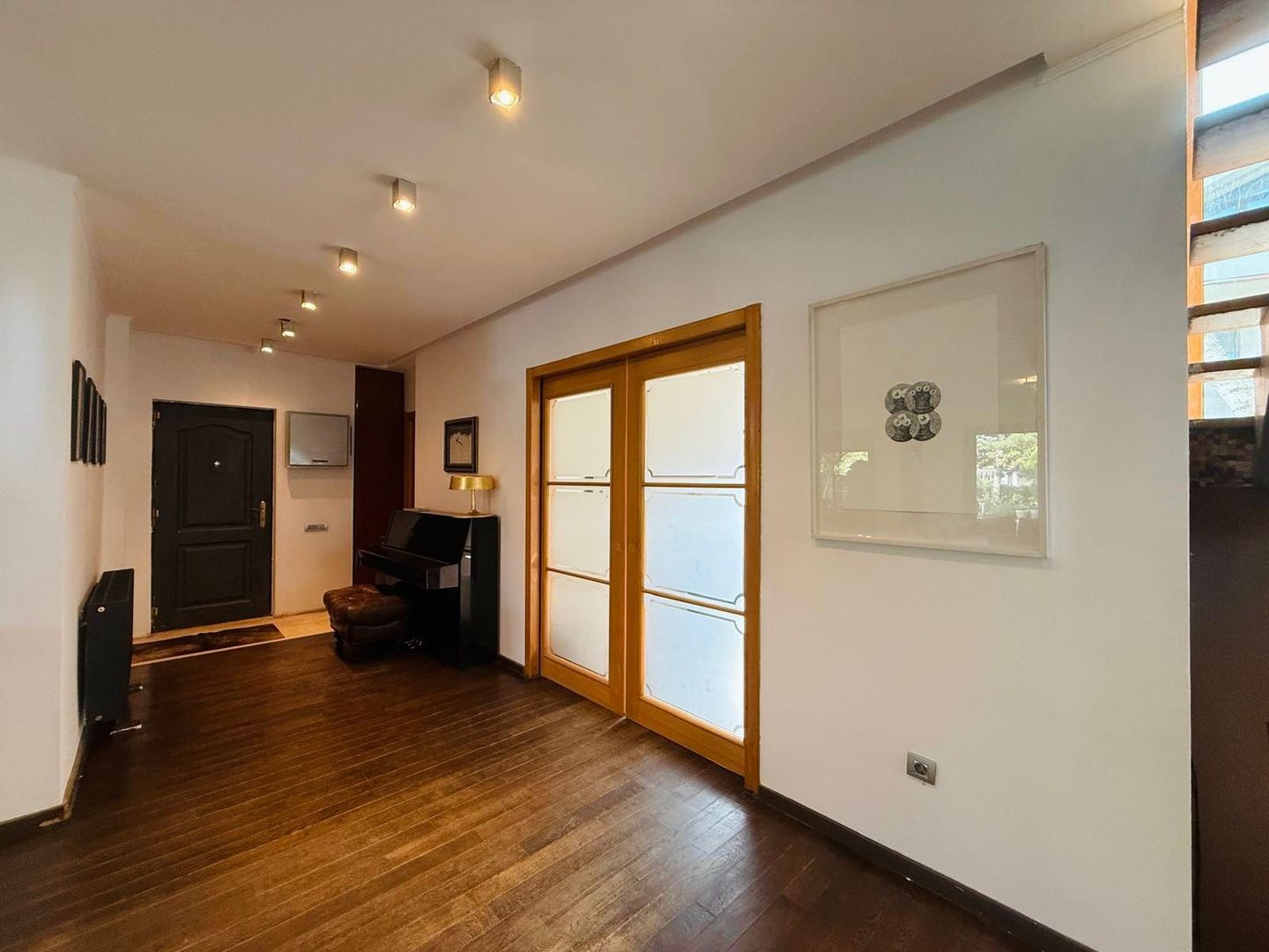 Vila 5 camere cu LIFT| Complex privat cu piscină | Iancu Nicolae - Poză 5