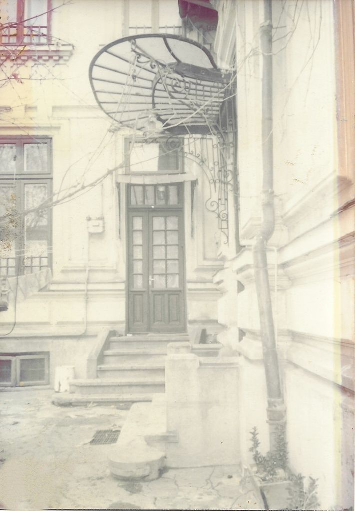 URGENT!, VILA SINGUR CURTE, POZITIE PE COLT, GARAJ, NEGOCIABIL - Poză 1