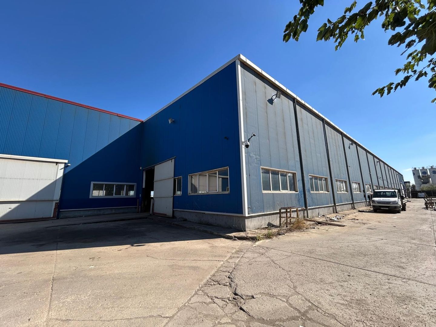 Hală Producție Industrială / Logistica 4000mp Berceni Metrou 800kW - Poză 1