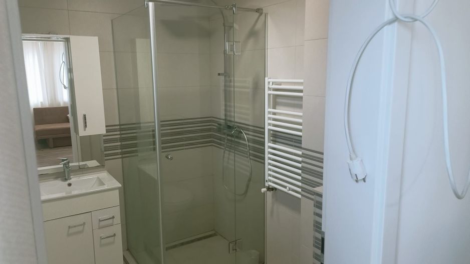 De inchiriat! Duplex nou in zona de case Db. Rotund - Poză 13