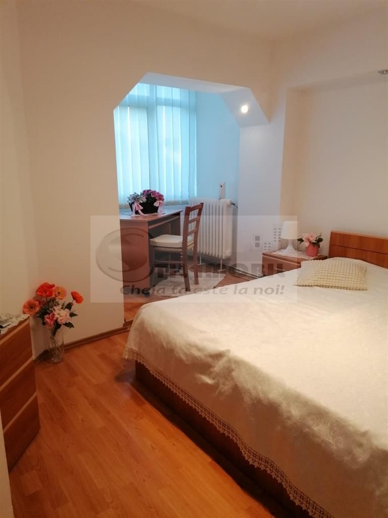Apartament 2 camere - Zona Nicolina  -  450 Euro - Poză 3