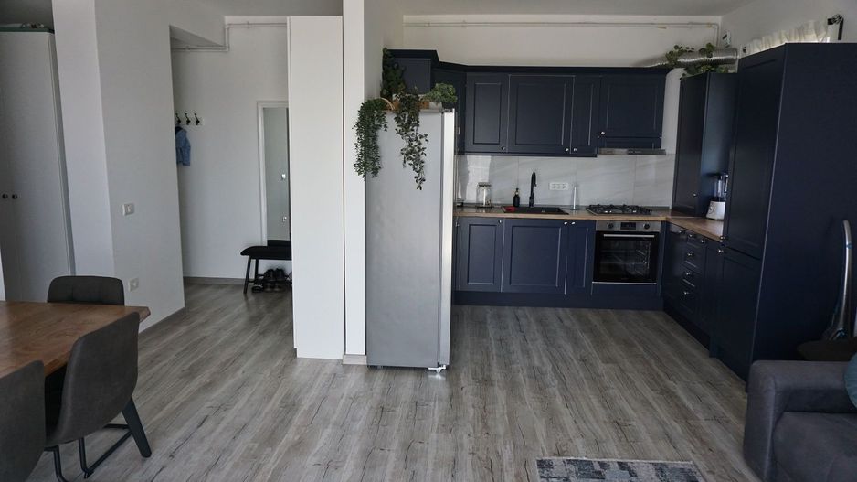 Giroc - Liceul David Voniga | 2 Camere | Etaj2 | Mobilat si Utilat | Loc parcare - Poză 1