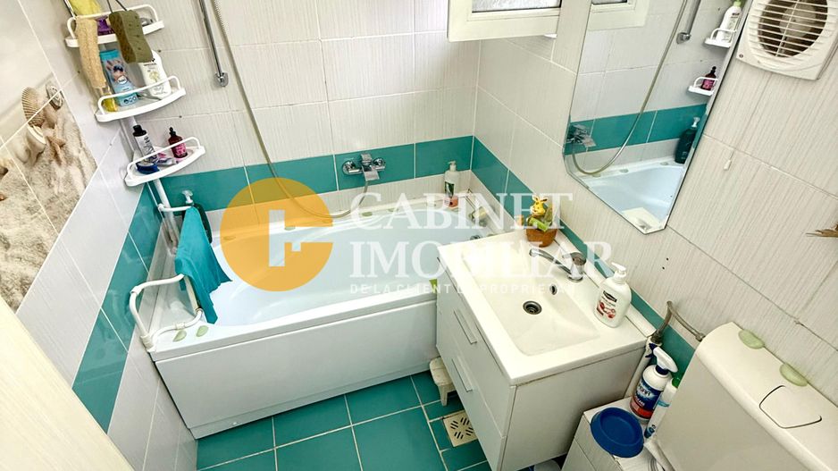 3 Camere SemiDecomnadat - Bloc Fara Risc - Zona Podu Ros - Poză 6