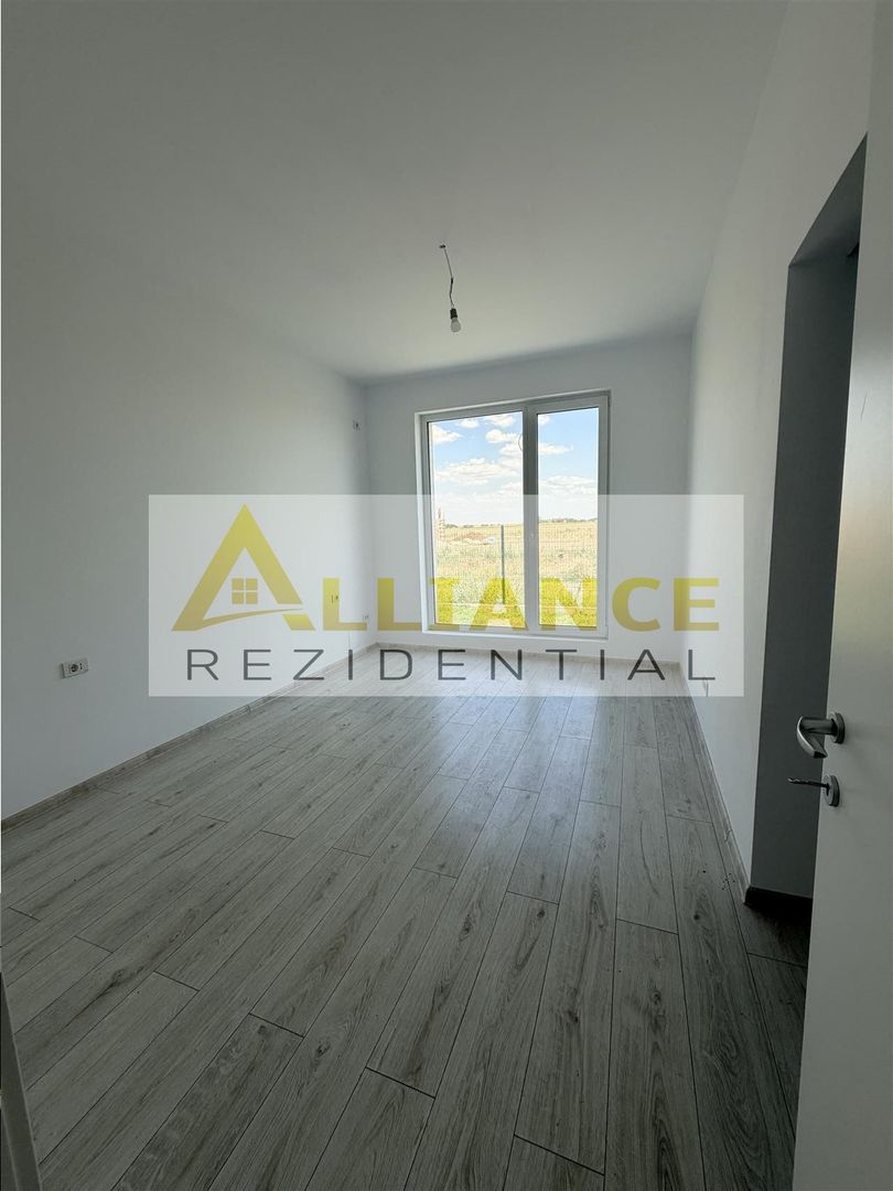 Casă individuală 3 camere  2 băi ! - Poză 4