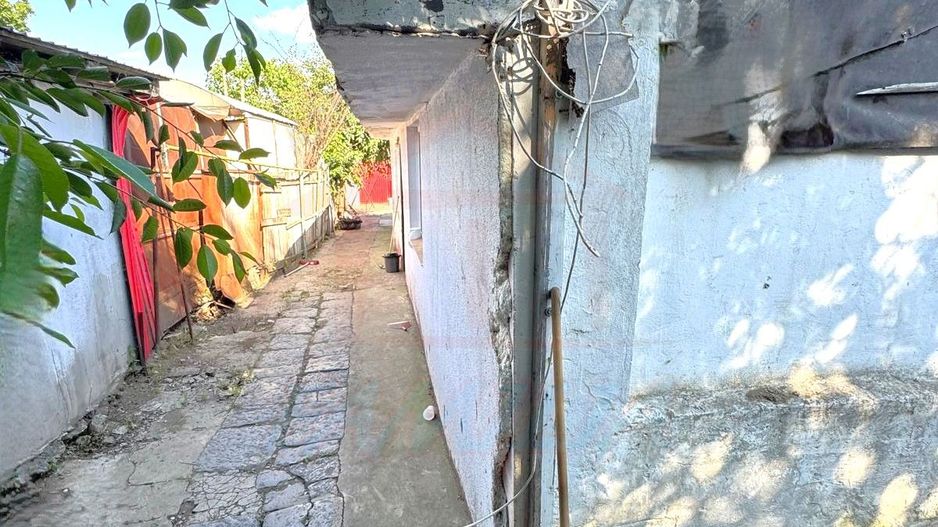 69.ooo euro, Casa la pret apartament zona Piata centrala - Poză 8