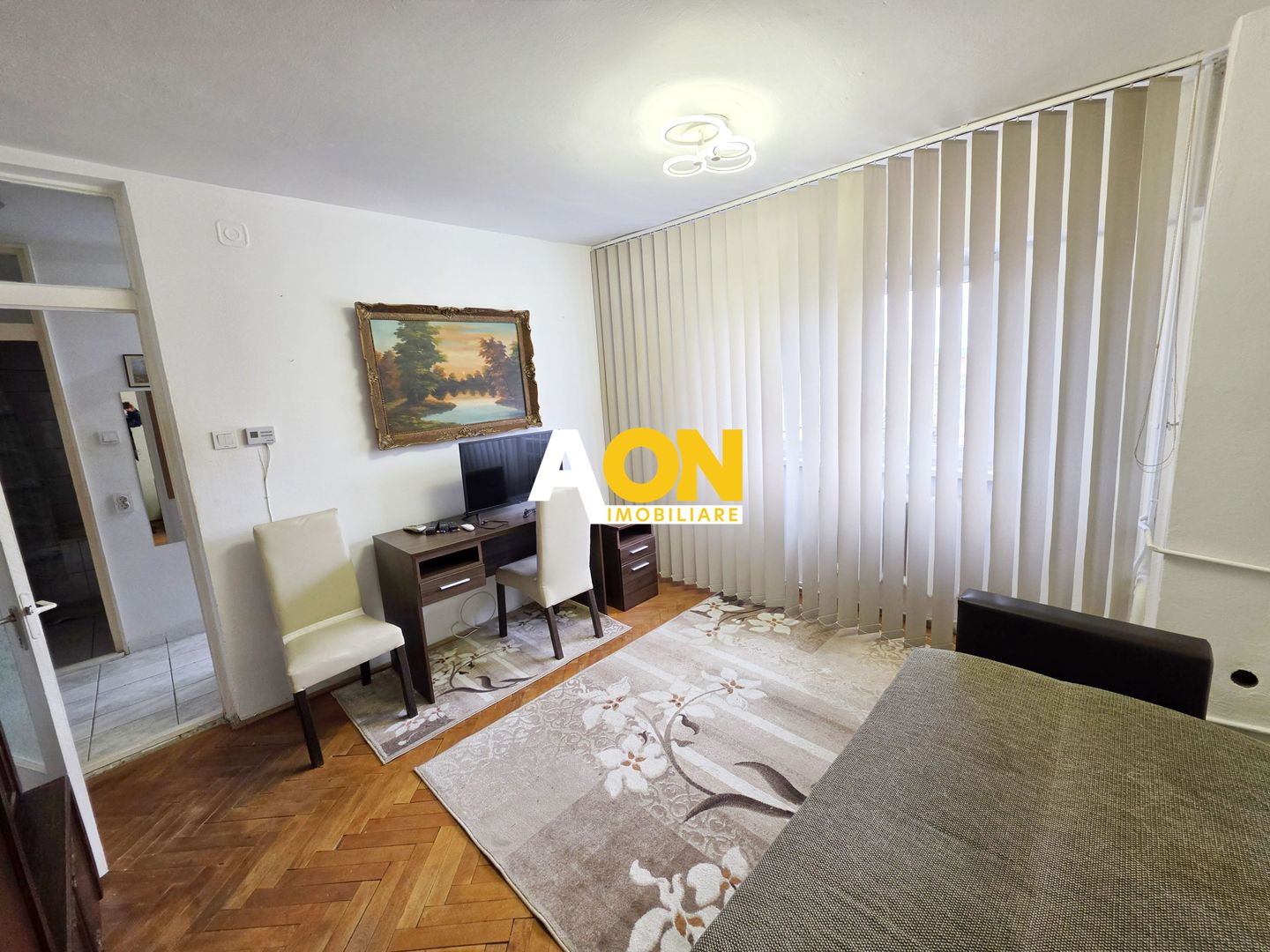 Garsoniera decomandata, 28 mp utili, zona Parc Cetate - Poză 2