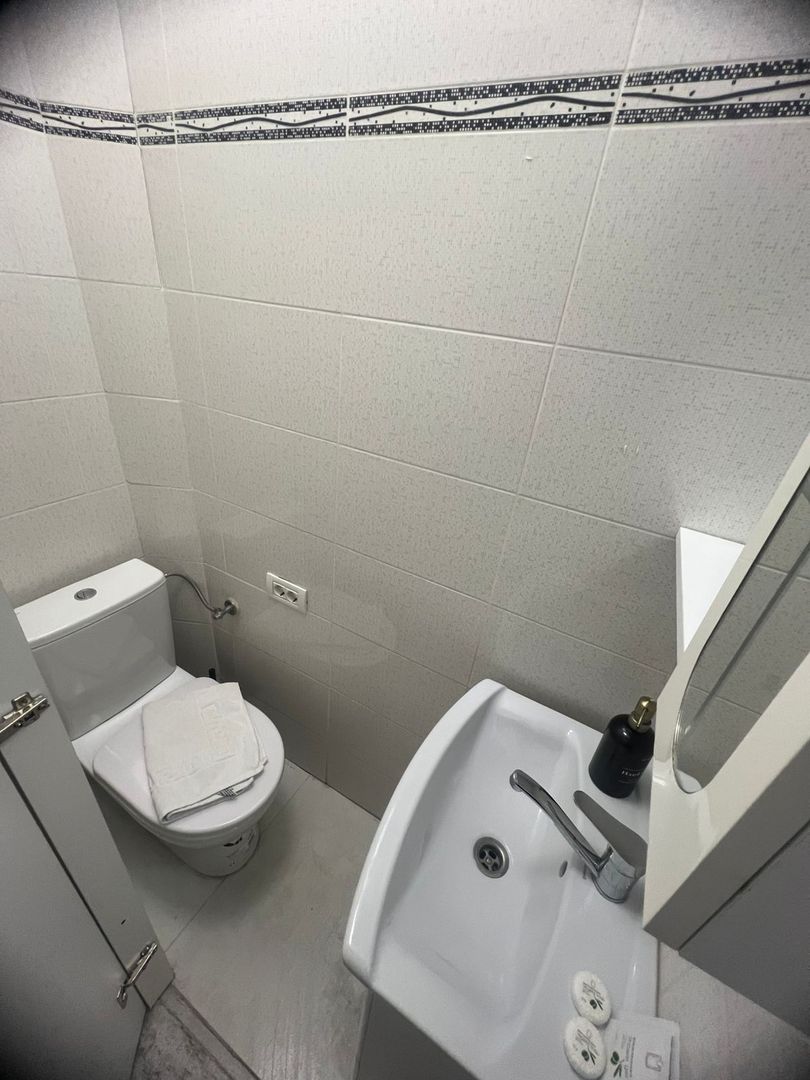 Apartament premium 2 camere | balcon amenajat | zonă centrală - Poză 7