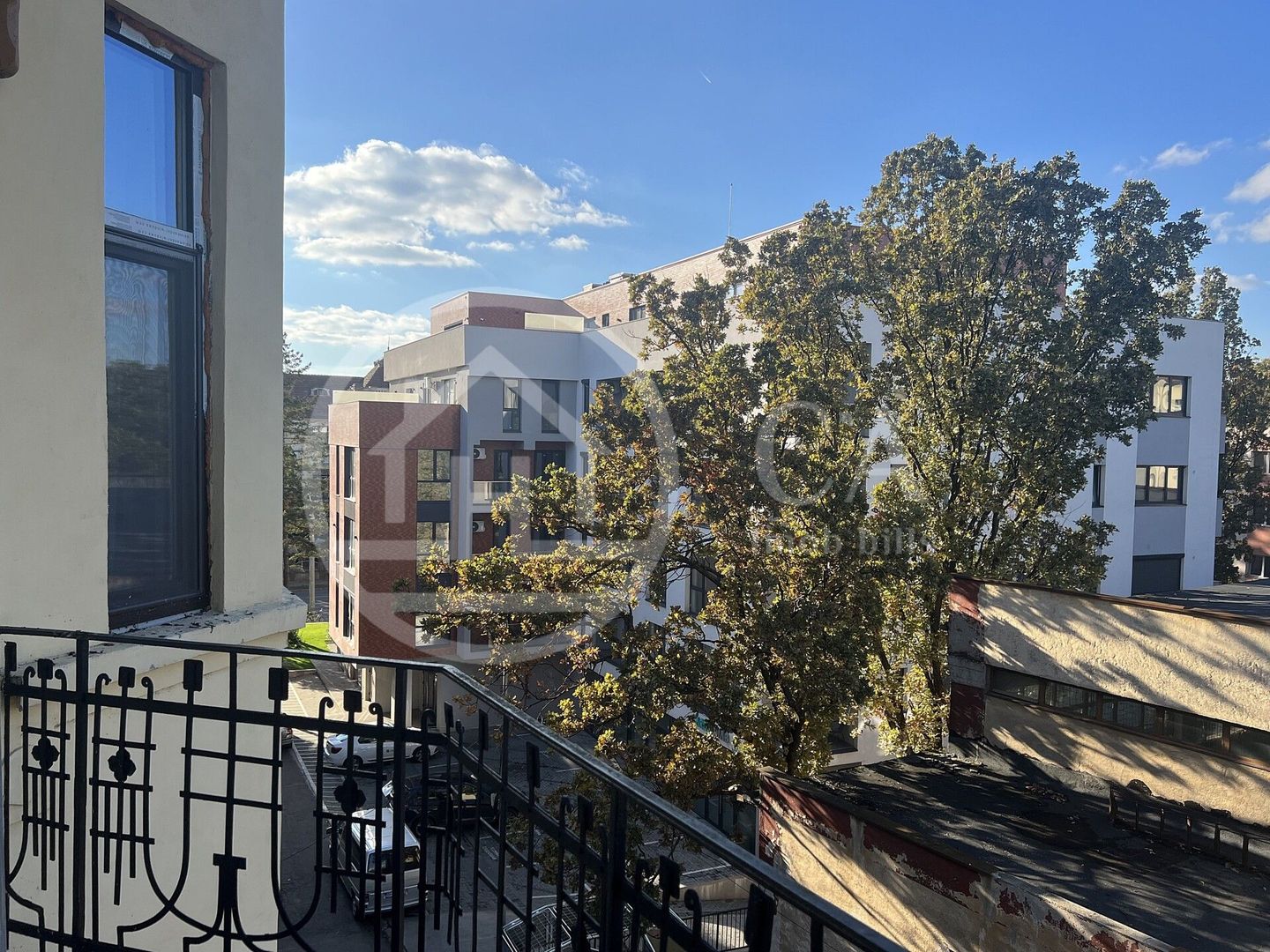 Apartament lux cu 3 camere de inchiriat zona Republicii Oradea - Poză 3