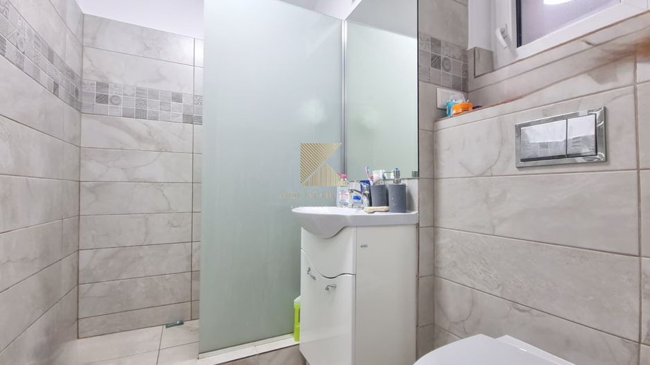 Apartament de 2 camere, semidecomandat, etaj 6/10, mobilat, Victoriei4 - Poză 12