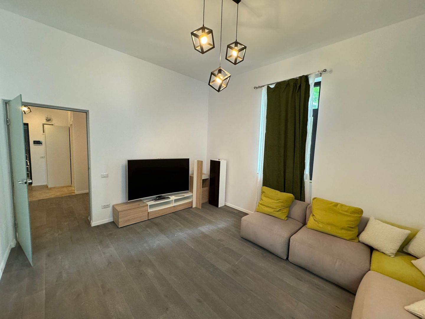 Apartament 2 camere ultracentral - Poză 1
