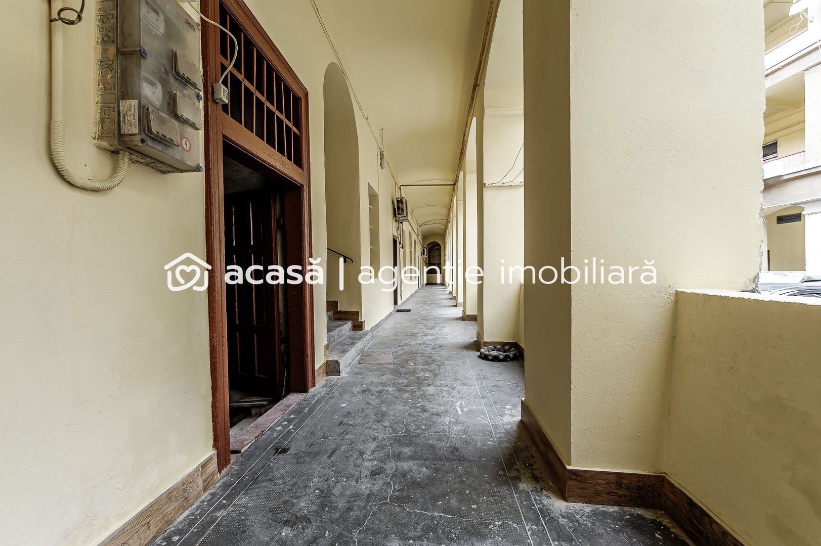 Apartament ultracentral Arad. Pretabil pentru birou. - Poză 7