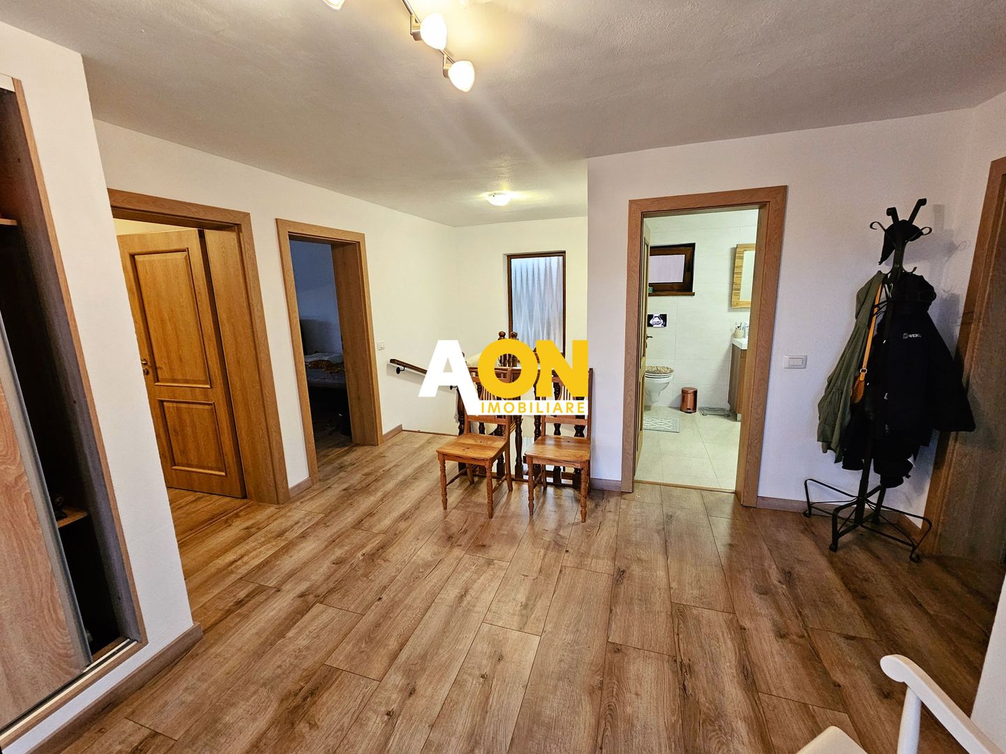 Casa D+P+1E, 6 camere, 1024 mp teren, Barabant - Poză 17