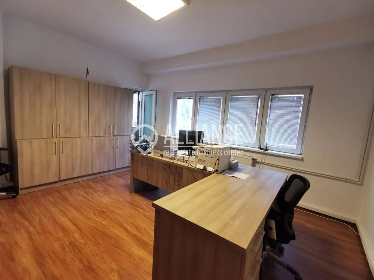 CENTRU (Cod 01) - Unicat, pe Bdul Mamaia cladire de birouri! - Poză 4