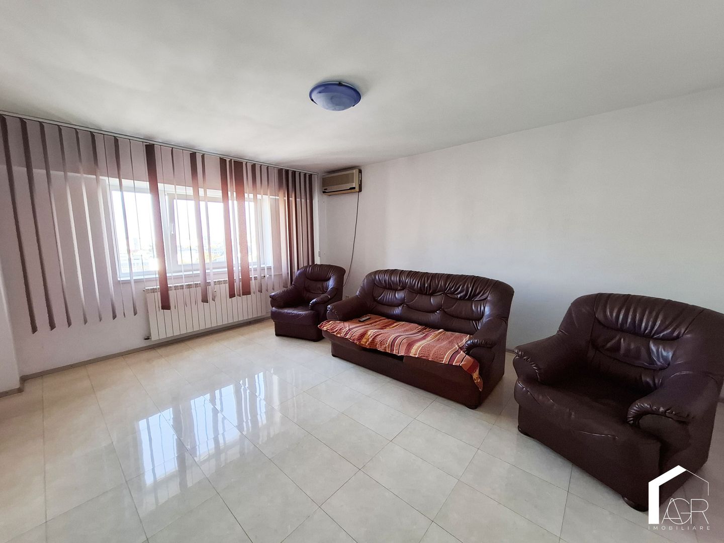 Apartament 2 camere, decomandat, confort 1,  Ultracentral - Poză 2