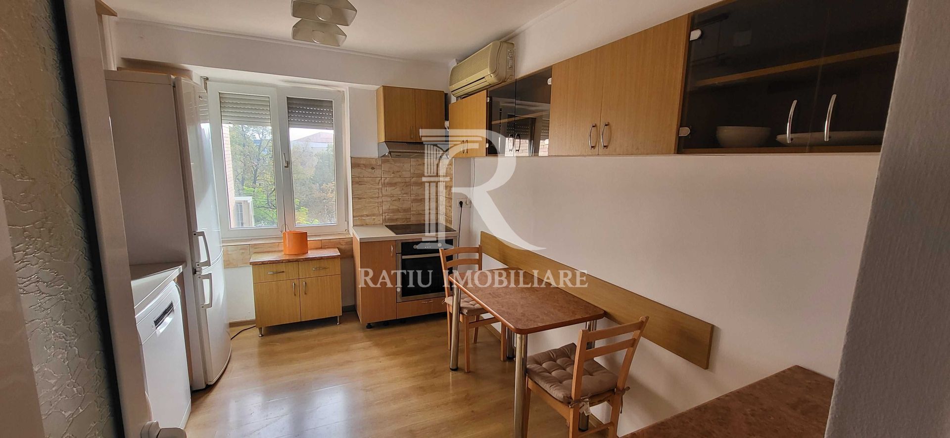 Apartament 3 camere decomandat | Piața Decebal | Oradea - Poză 4