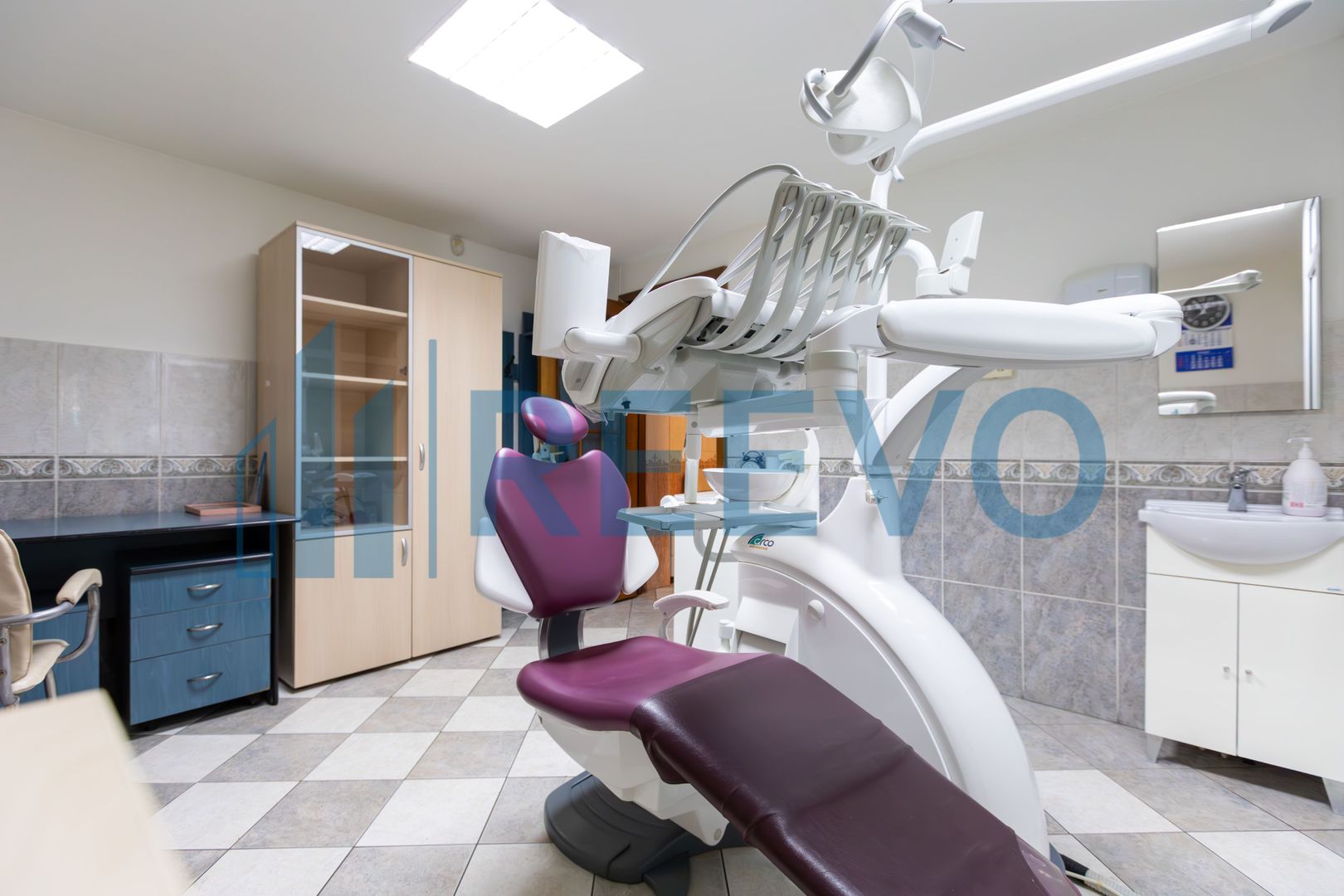 Cabinet Stomatologic complet echipat, de închiriat - Poză 16