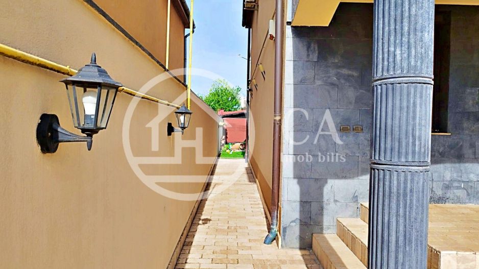 Casa de vânzare cu 5 camere in zona Iosia, Oradea - Poză 14