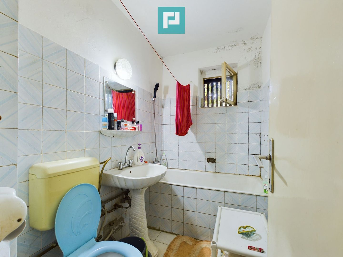 Apartament cu 2 camere de vânzare în zona Central - Poză 13