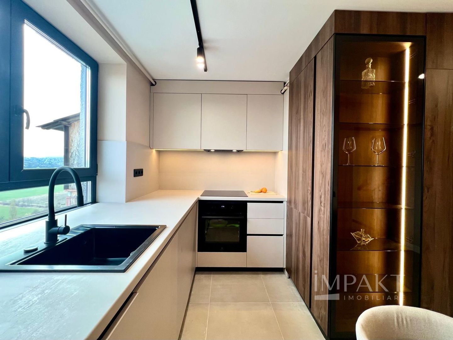 Apartament ultrafinisat cu 2 camere in Gheorgheni - Poză 6