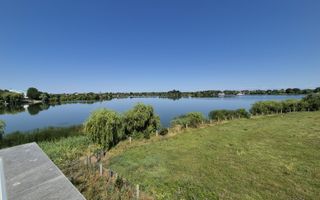 Priveliste spre lac! - Poză 10