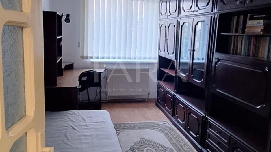 Apartament cu 3 camere de vânzare. Gheorgheni, zona Hotel Royal. - Poză 2