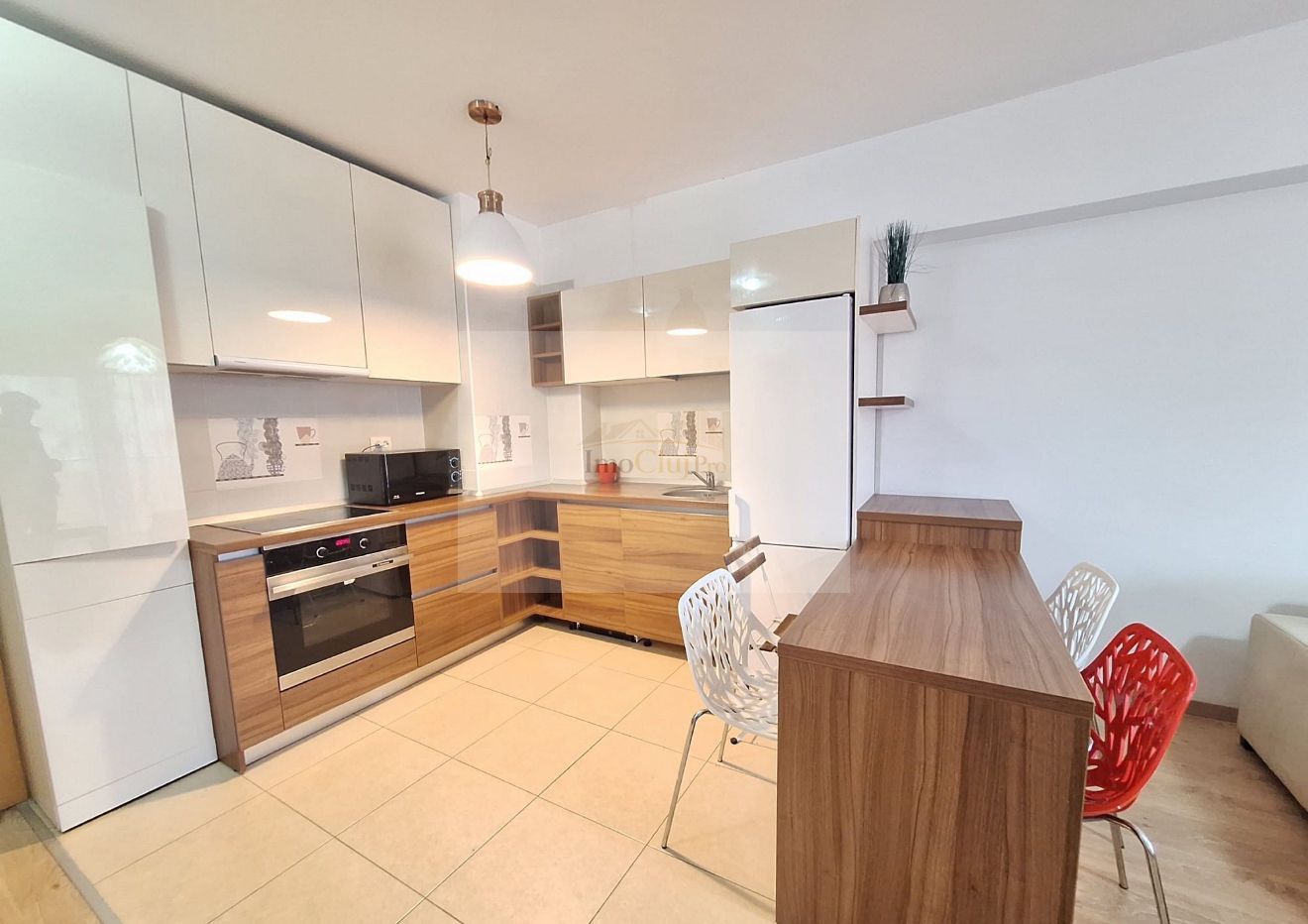 INCHIRIERE 2 camere, parcare subterană – Iulius Mall- Pet friendly - Poză 3