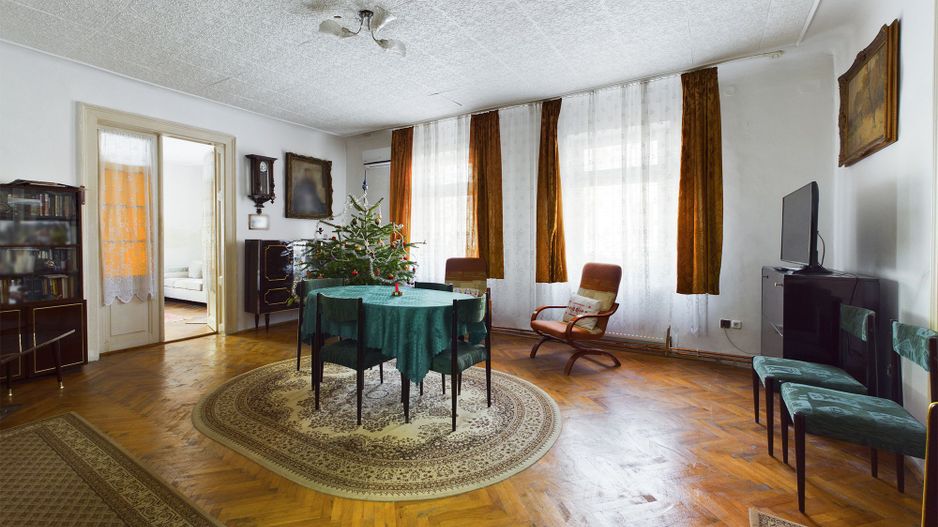 Apartament cu 4 camere la casa in centru - Poză 7