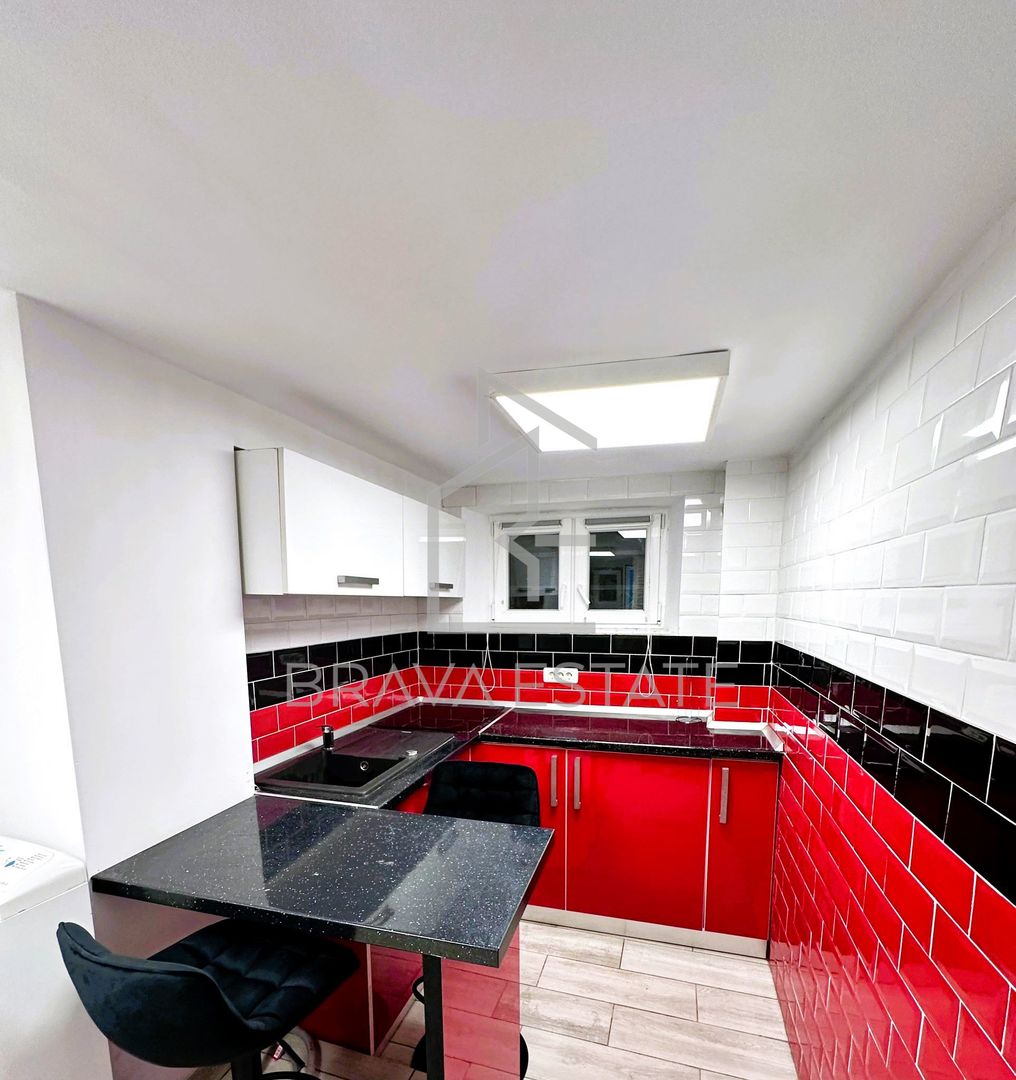 Apartament o cameră, 30 mp,  ultracentral, curte interioară 30 - Poză 4