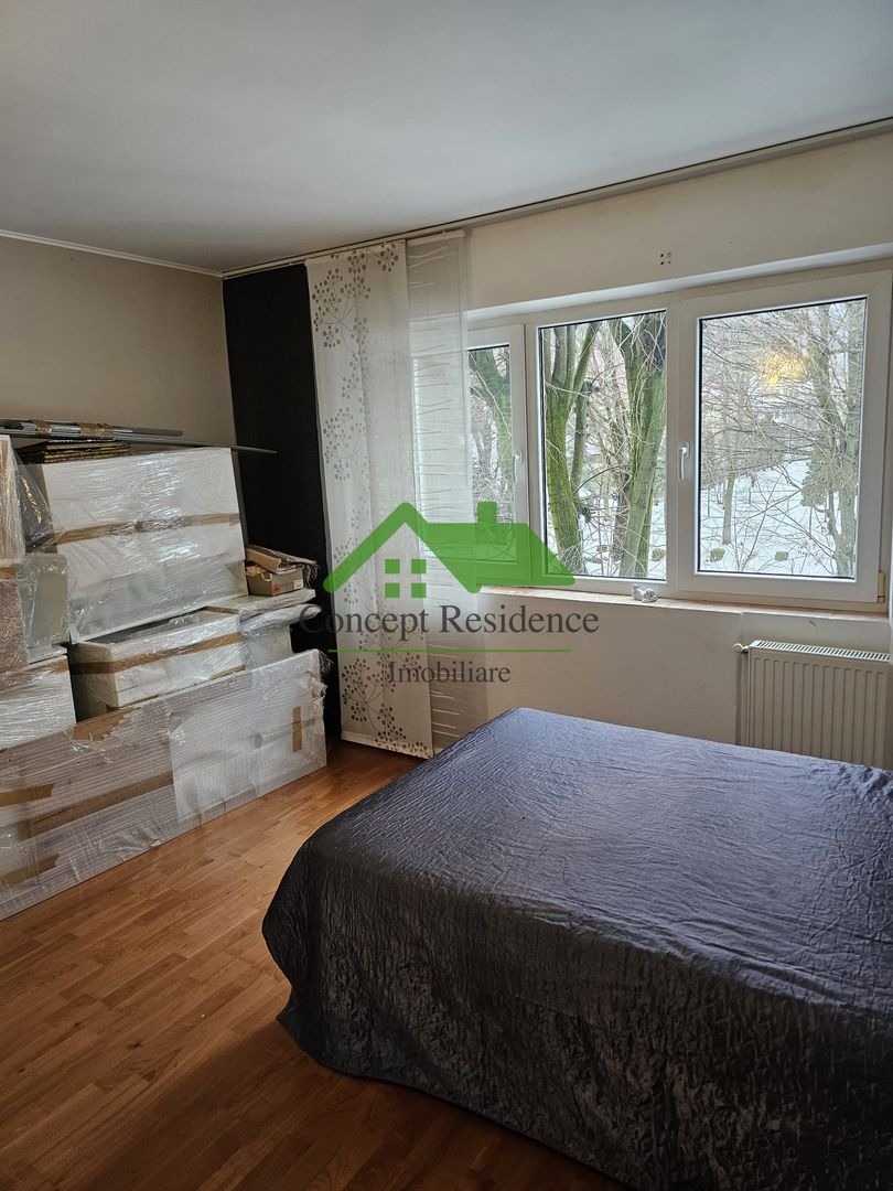 Apartament 4 camere, etaj 1, garaj – Str. Victoriei zona sc. nr. 4 - Poză 4