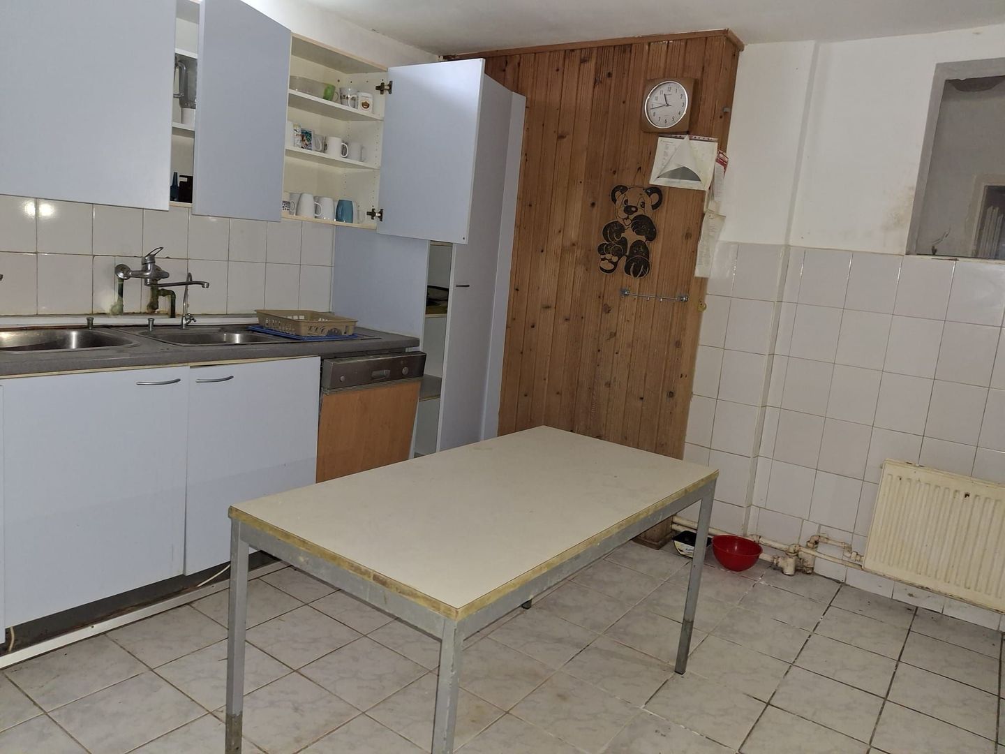 Casa cu 15 camere de vanzare in Bazna, Sibiu ( azil, pensiune) - Poză 40