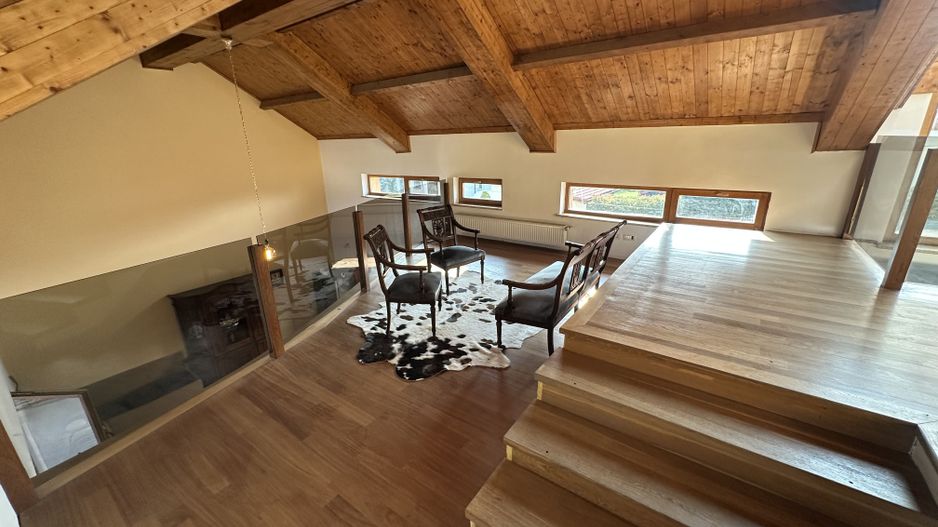 Proprietate cu piscina Dumbravita - Poză 11