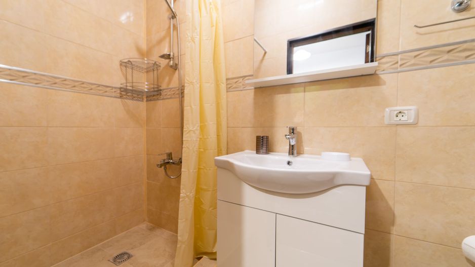 Garsonieră renovată, zona UTA - Poză 7