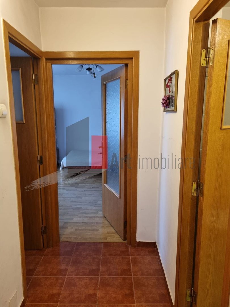 Garsoniera zona Decebal - 34 mp - Poză 4