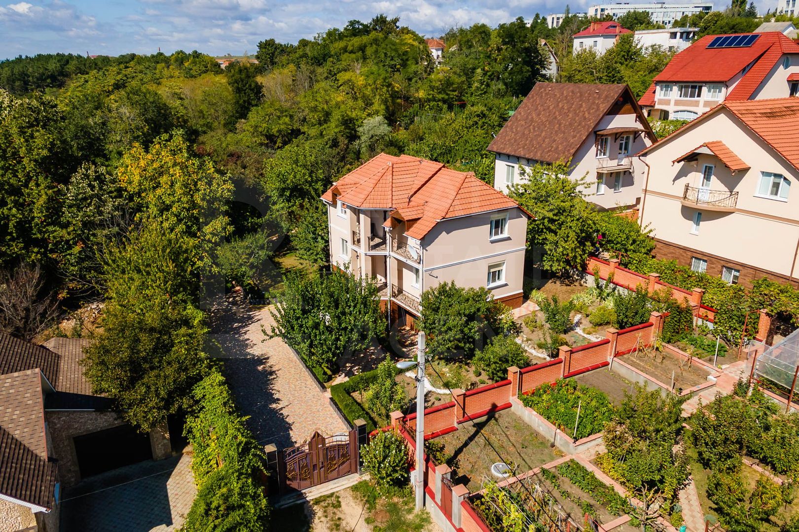 Vânzare, casă, 5 camere, str. Gura Văii, sect. Riscani - Poză 42