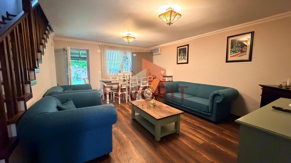 Duplex | 4 camere | Mobilat | Panouri solare | Asfalt | Utvin | - Poză 2