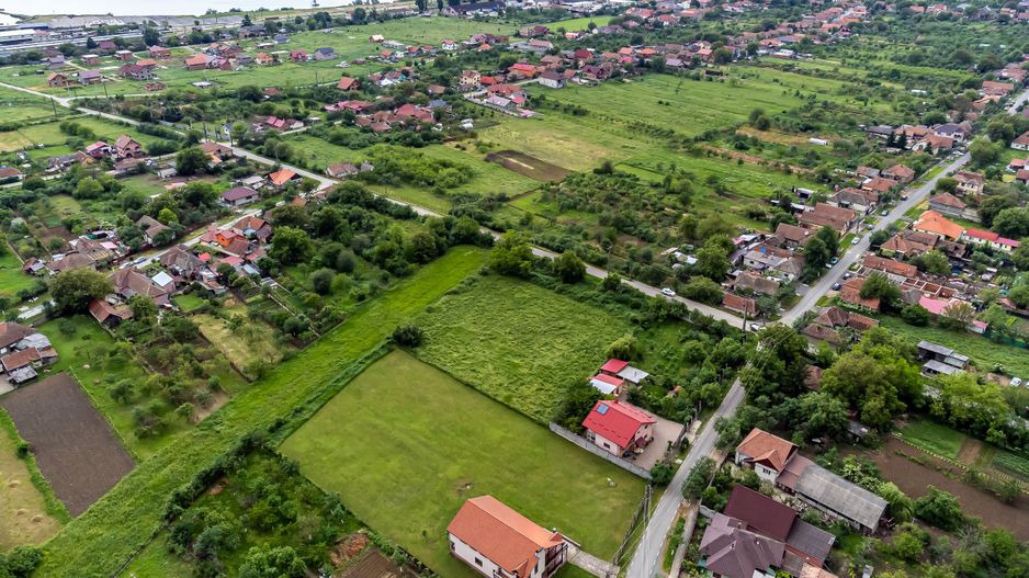 Teren intravilan de vânzare 1921 mp în Ghioroc - Poză 7