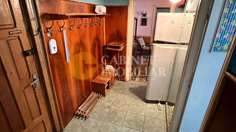 Apartament cu 3 camere - Etaj Intermediar - Bloc Fara Risc - Podu Ros - Poză 5