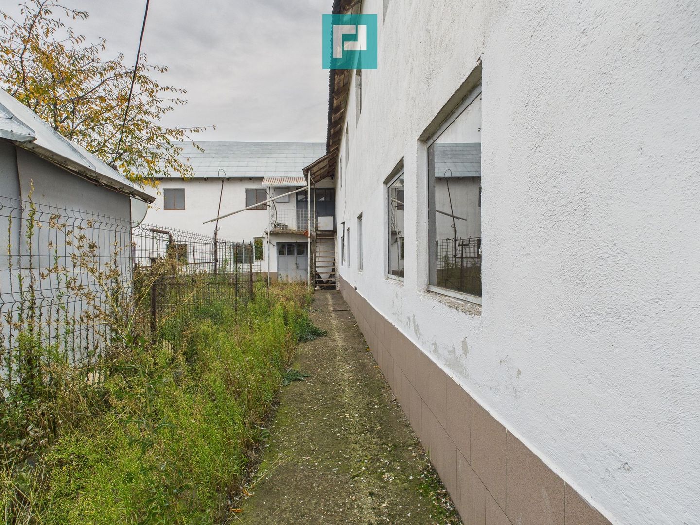 Clădire pentru investiții în Semlac - Poză 24