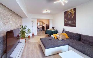 Vanzare Apartament 3 Camere Rond Alba Iulia - Poză 2