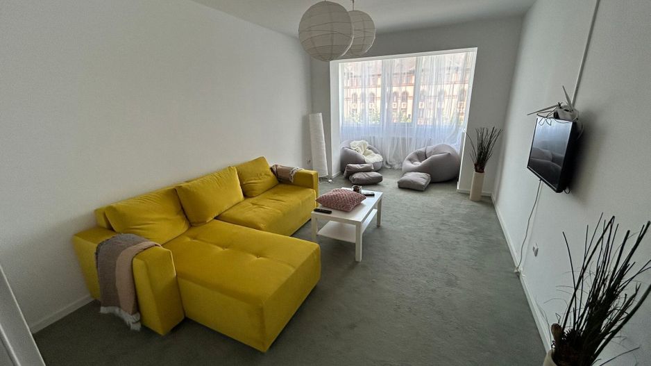 Apartament 3 camere, etaj 3 - Blaj - Poză 1