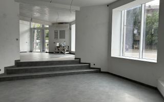 Vanzarea spațiului comercial 136 mp, str. Kiev, Bălți - Poză 9