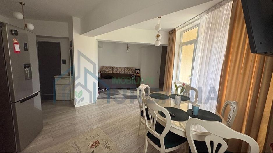 Apartament 3 camere de inchiriat in Pacurari, mobilat si utilat - Poză 2