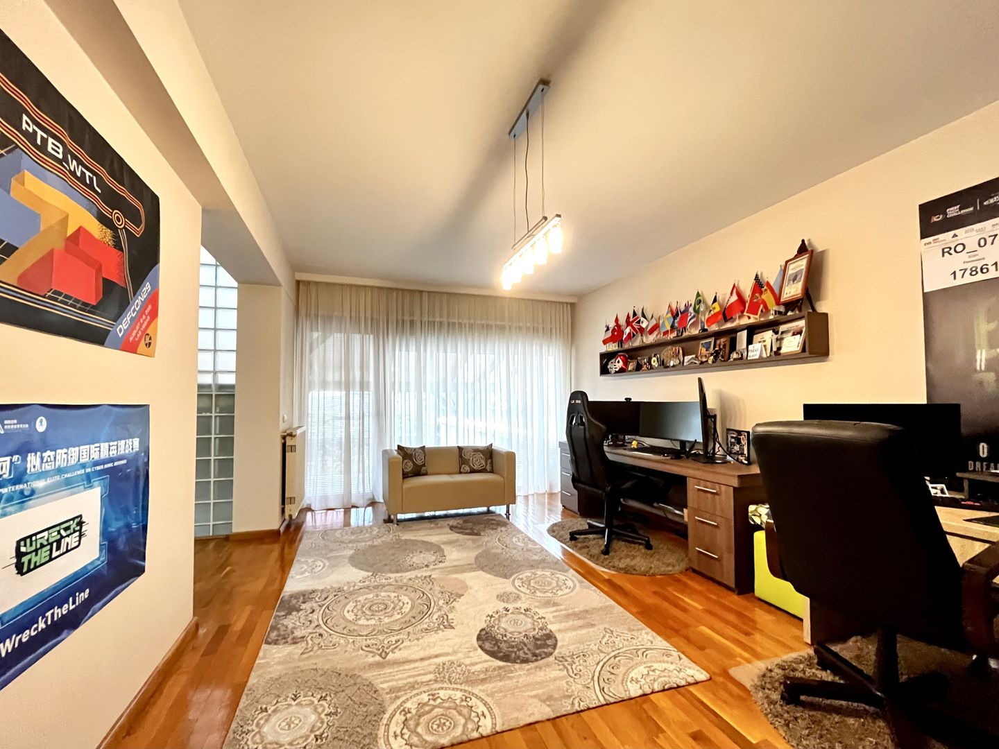 Casa spațioasă și primitoare cu garaj dublu, în Braytim – Soarelui - Poză 11