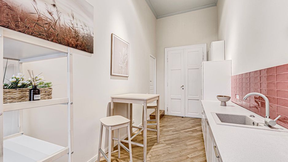 Apartament renovat in zona istorica - Poză 3