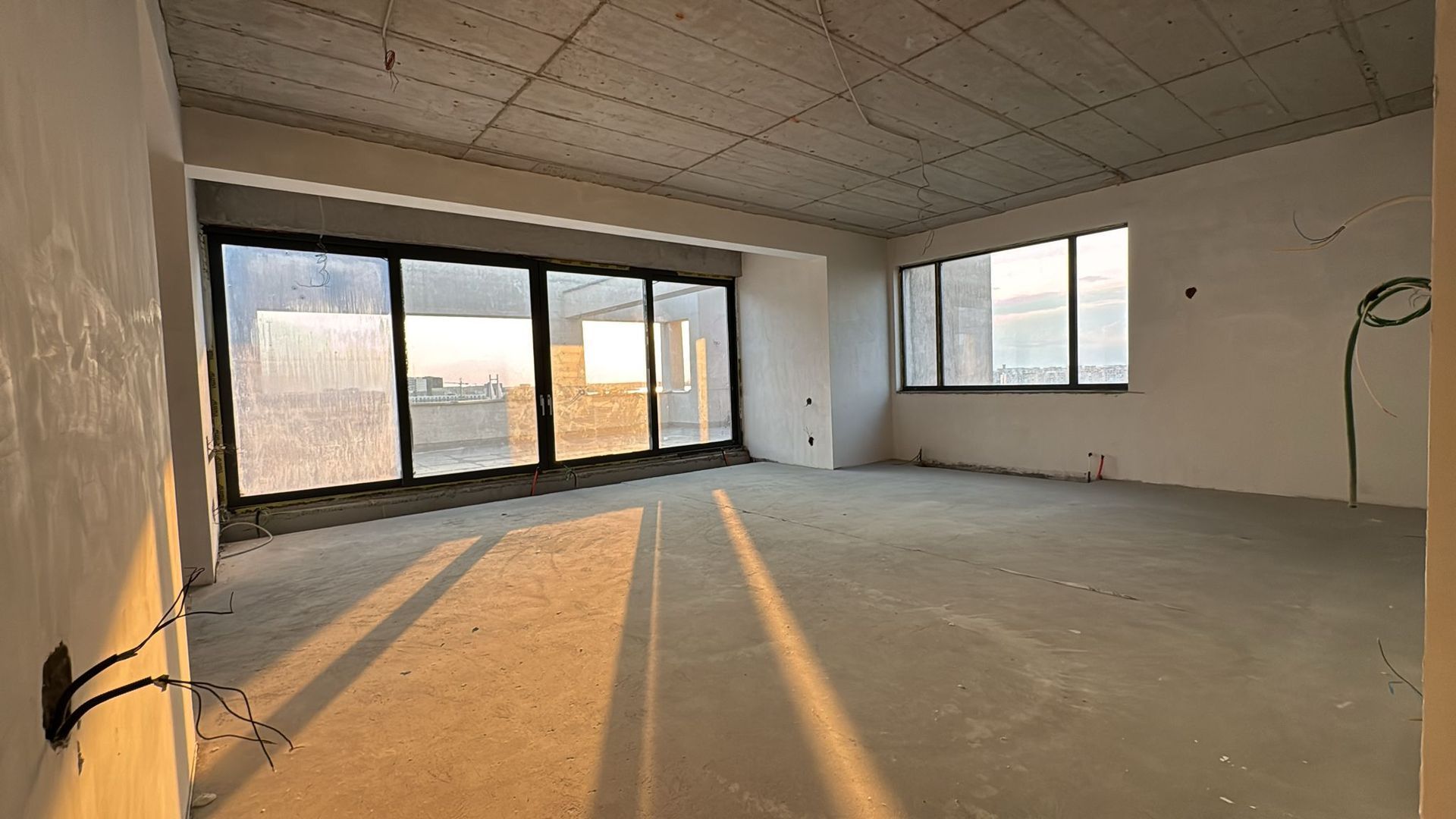 Oportunitate Unică Penthouse 4 Camere Grozavesti 322MP + 197 MP TERASA - Poză 4