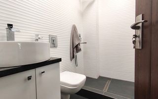 Casa la pret de apartament !! 4 camere 2 bai - Poză 8