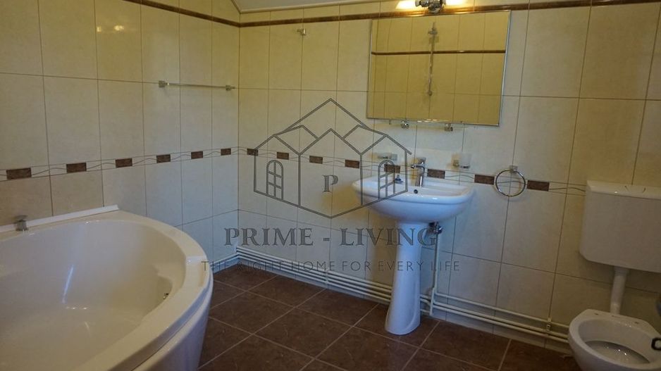 VILA CU 6 CAMERE SI PISCINA LA INCHIRIERE LANGA BRITISH SCHOOL - Poză 10