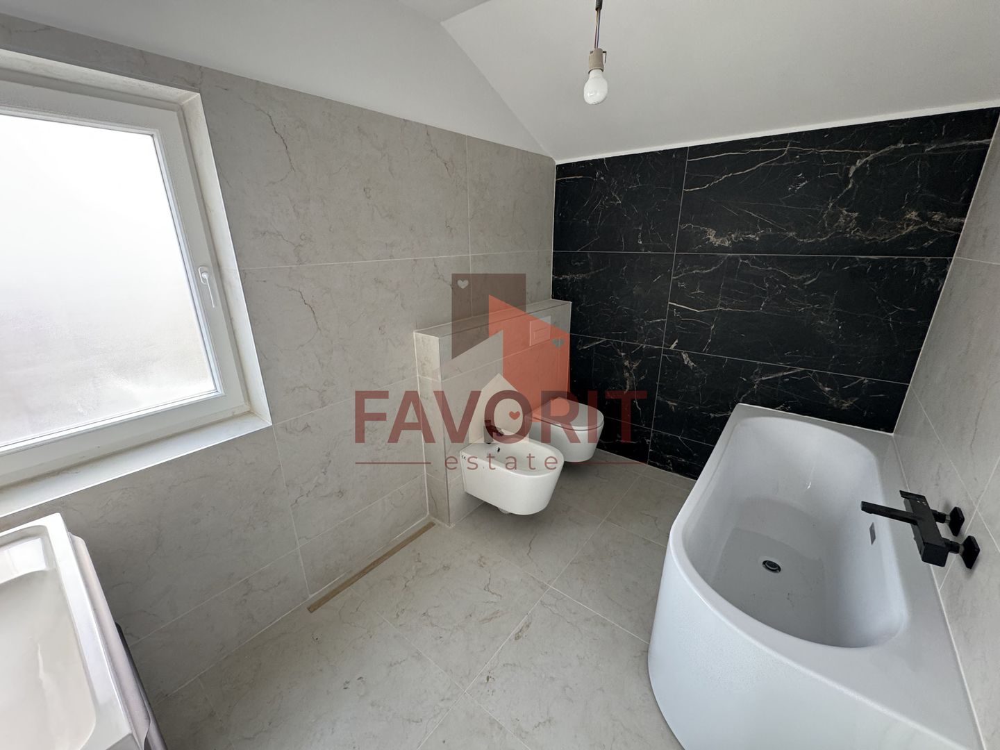 Casa individuala. Disponibila imediat. 4 dormitoare - Poză 21