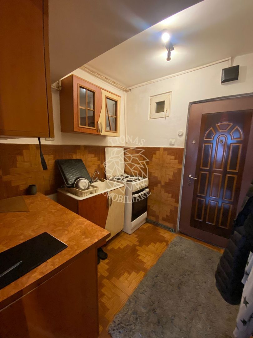 Garsoniera decomandata-21mp-Parter-mobilata -Zona Dragos Voda - Poză 5